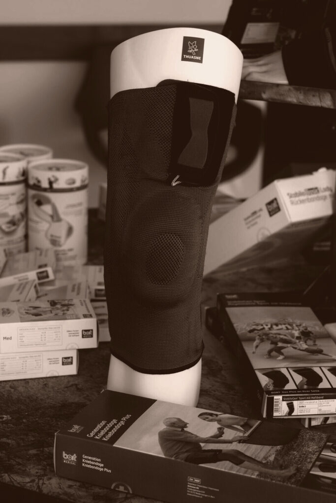 Kniebandage bei Schäfer Orthopädie-Schuhtechnik